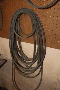 lot 587 image: Lot of (15) Assorted Motor Belts