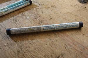 lot 639 image: Lot of (1-lb) Marquette No. 81 Aluminum Welding Rods 18x18