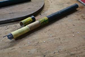 lot 644 image: Lot of (1-lb) Marquette No. 222 Aladdin Welding Rods 18x14