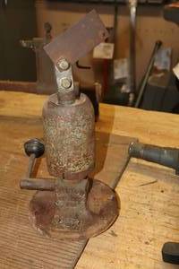 lot 682 image: Power Arm Tool