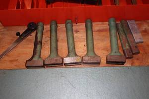lot 705 image: Lot of (9) Vintage Grooving Hand Tools