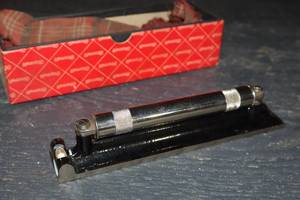 lot 764 image: Starrett 98 Precision Shaft Level