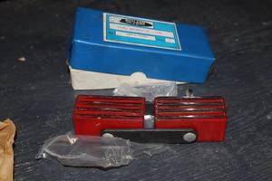 lot 773 image: Rutland Tool & Supply No. 2479-3751 Adjustable Magnetic Link