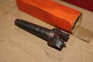 lot 783 image: No. 933 Drive Center