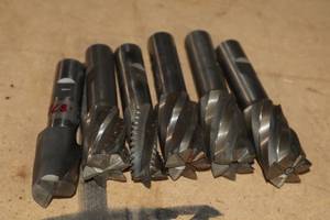 lot 795 image: Lot of (6) Assorted End Mill Bits
