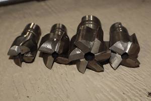 lot 820 image: Lot of (4) Assorted Lathe Bits