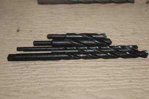lot 832 image: Lot of (5) Assorted Milling Bits