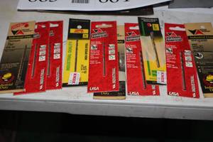 lot 863 image: Lot of (10) Assorted Drill Bits - 764 (x6), 964 (x4) (New )