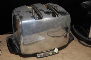 lot 1128 image: Sunbeam Toaster 2-Slice