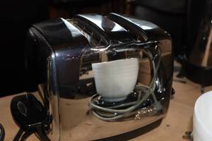 lot 1131 image: Sunbeam Toaster 2-Slice