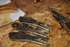 lot 903 image: Lot of (3) Assorted Locking Pliers