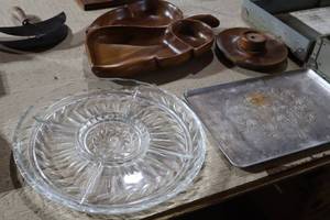 lot 1145 image: Lot of (4) Serving Dishes and Spinner Server