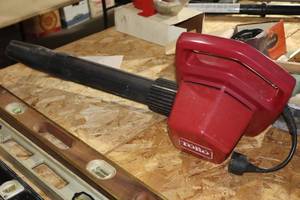 lot 965 image: Toro Super Blower Electric Yard Vac