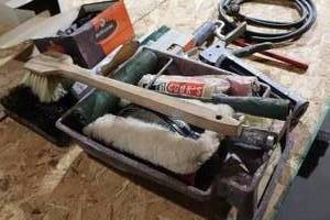 lot 966 image: Assorted PaintingMasonry Hand Tools - Brushes, Rollers, Respirators, Sealant Gun