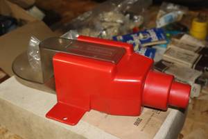 lot 974 image: Craftsman Dust Collector Kit (New)