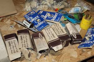 lot 975 image: Lot of (28) Assorted Electrical Outlets and Switches