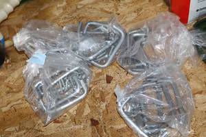 lot 1178 image: Lot of (5 Bags) Assorted Hardwares - Handles