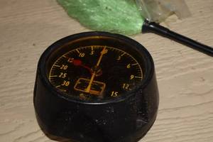 lot 1197 image: Air Regulator