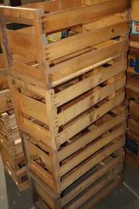 lot 1228 image: Lot of (4) Vintage Wooden Crates