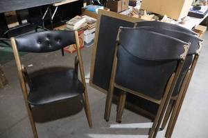 lot 1234 image: Folding Table and (4) Folding Chairs