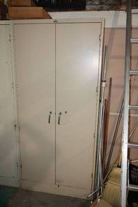 lot 1258 image: Metal Storage Cabinet 2-door