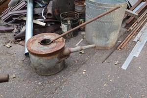 lot 13D image: Homemade Smelter