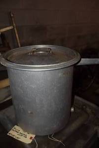 lot 40J image: Item not available.