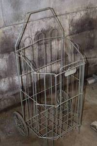lot 1267 image: Metal Utility Cart
