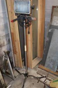 lot 1270 image: 58 Work Light with Stand