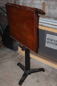lot 1299 image: Vintage Drafting Table