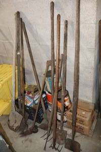 lot 1315 image: Lot of (10) Assorted Landscaping Tools - Shovels, Hoes, Rake, Tillers