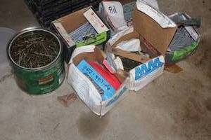 lot 1341 image: Lot of (6 Partial Boxes) Assorted Nails