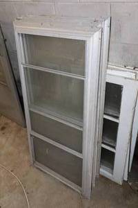 lot 1366 image: Lot of (5) Windows with Aluminum Frame 21-12x43-12