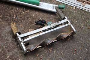 lot 1405 image: Spray Foam Trimmer