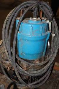 lot 1428 image: Tsurumi Sump Pump