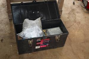 lot 1431 image: Tool Box with Assorted Fasteners - Timber Screws, Staples, Handles, Bolts