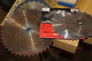 lot 1434 image: Lot of (5) Assorted Saw Blades - 6-18 to 9-58