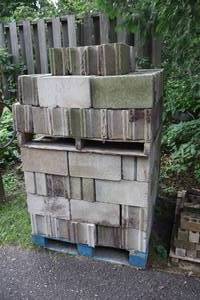 lot 1480 image: Lot of (2 Pallets  60) Assorted Cinder Blocks