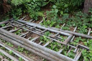 lot 1483 image: Metal Rack (unassembled)