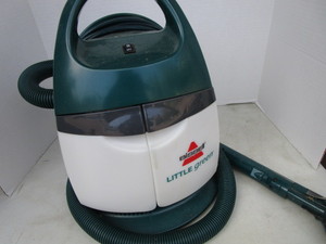 lot 24 image: Bissell Little Green Machine