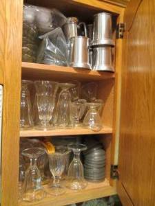 lot 133 image: Heavy duty short and tall Vintage g...