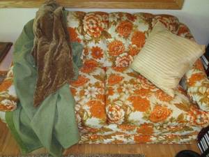 lot 181 image: Vintage Permalux floral 2-cushion l...