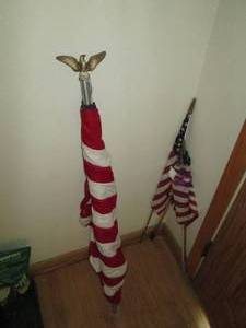 lot 186 image: Variety of outdoor American flag de...