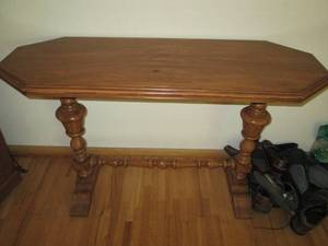 lot 187 image: Decorative Wood Base entry table...