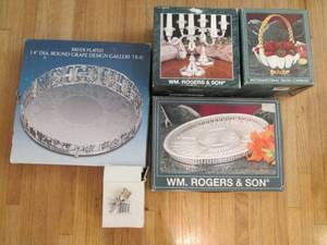 lot 210 image: Silver Plated serving trays, handle...