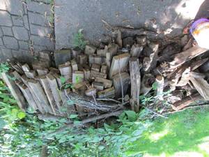 lot 99 image: Stack of fire starter kindling...