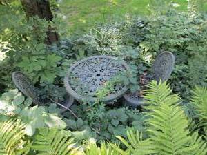 lot 94 image: 3pc chair and bistro table set (pla...