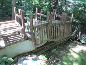 lot 85 image: Large bundle of wood Outdoor chairs...