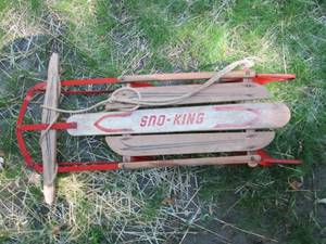 lot 74 image: Sno King sled...