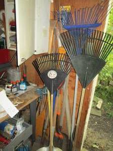 lot 66 image: Entire contents of shed pictures, p...